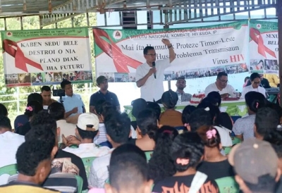  Prezidente INCSIDA hala’o sosializasaun ba prevensaun moras HIV/SIDA ba komunidade iha Munisipiu Manufahi, foin lalais ne’e. Foto:Media INCSIDA/