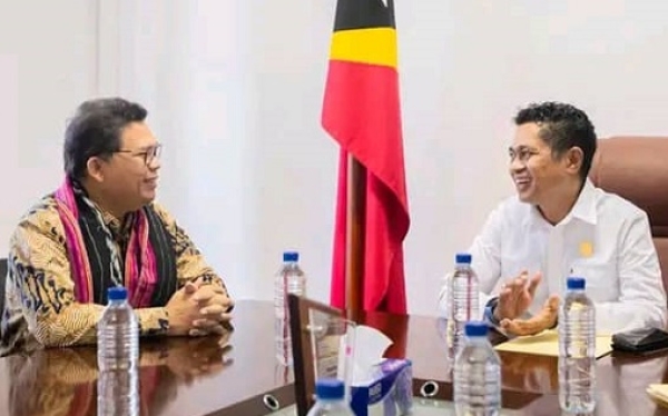 Embaixadór Indonézia iha Timor-Leste, Octo Durinos Manik hala'o reuniaun ofisial ho Vise-primeiru Ministru, Ministru Koordenador Asuntus Sosiais no Ministru Dezenvolvimentu Rural no Abitasaun Komunitáriu (MKAS-MDRHK).  Mariano Assanami Sabino hodi deskuti konabá asuntu dezenvolvimentu rural no abitasaun Komunitáriu iha Timor-Leste. Foto:Media Gabinete VPM, MKAS-MDRHK.