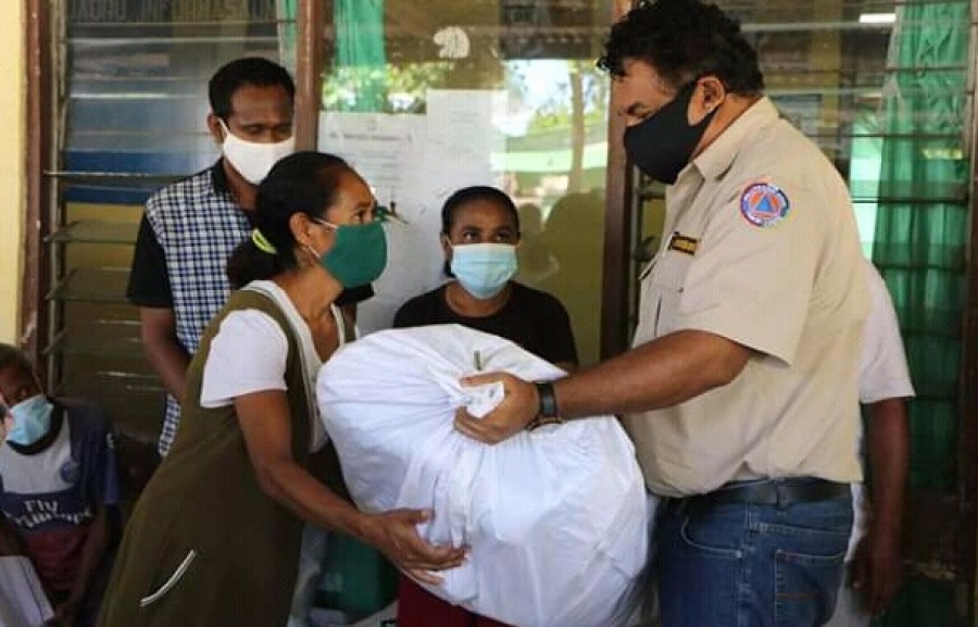 Familia Afetadu 1,362 Iha Kampung Alor Hetan Ona Apoiu Úmanitaria Husi SEPS. Foto: Independente.