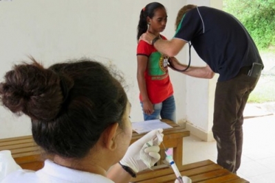  A young girl is tested for rheumatic heart disease (RHD). Photo: Josh Francis/ABC