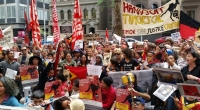 protesters at the melbourne rally