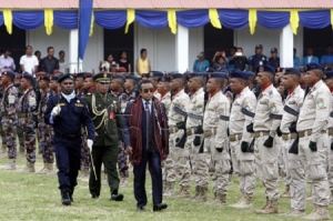 Prezidente Repúblika, Francisco Guterres Lú Olo partisipa serimónia Aniversáriu Polísia Nasionál Timor-Leste (PNTL) ba dala 19 Sentru Formasaun Polísia, Komoro Dili (27/03). FOTO: PR  . FOTO: epa