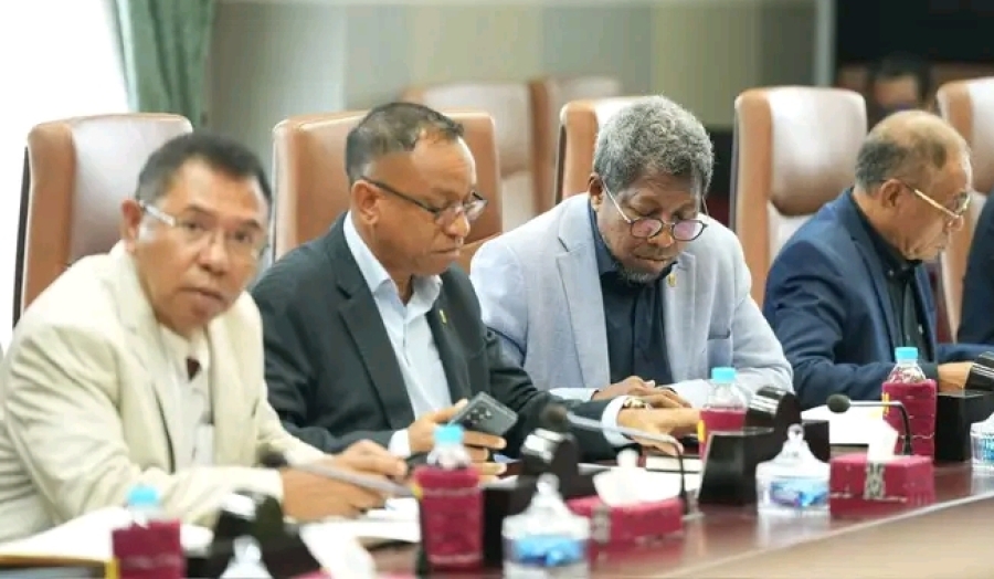 MOP aprezenta rezultadu dezenvolvimentu infraestrutura ba KM