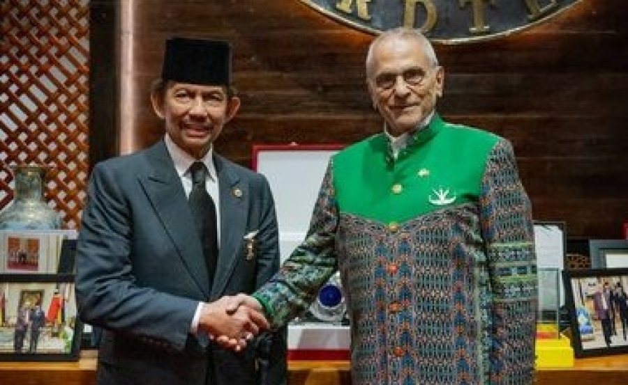 PR Horta Kondekora Liurai Brunei Darusalan ho Medalla Grande Kolar Ordem TL