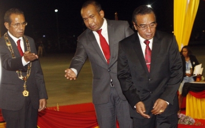 Prezidente Repúblika, Francisco Guterres ‘Lu-Olo’ ofisialmente simu pose husi Prezidente Parlamentu Nasionál (PPN), Adérito Hugo da Costa hodi troka Xefe Estadu Timor Leste, Taur Matan Ruak.
