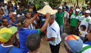 Militante fo sapeu kultura ba Presidente Partido CNRT, Xanana Gusmao 