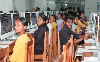 Kandidatura ba Bolsa kandidata sira tuir ona teste, iha Salaun CFP, Matadoru, Dili, (15/03/24). Foto: INDEPENDENTE.