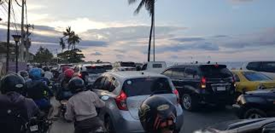 Mosu engarrafamentu tanba maioria loja falla kontrola estasionamentu