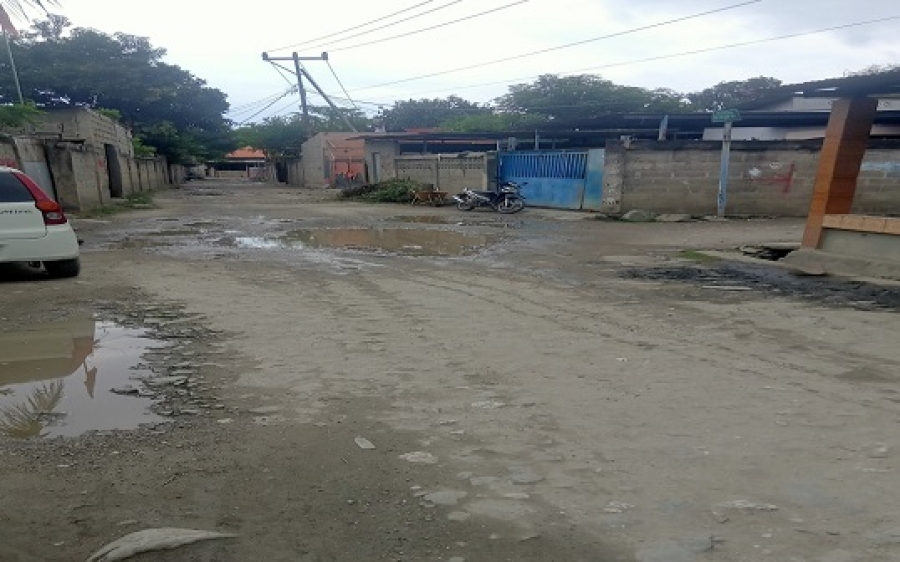 Uma-Kain 72 iha Fatuhada Afeitadu ba Alargamentu Estrada husi Aldeia O3 to’o 05