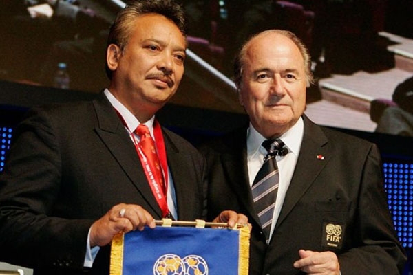 Francisco Kalbuadi Lay ho Sepp Blat