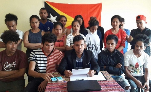 Timorese University students studying in Cape Verde 