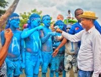 Kandidatu PR 2022-2027, Mariano Assanami Sabino hala'o kampanha iha Munisipiu Manatuto. Foto Independente.