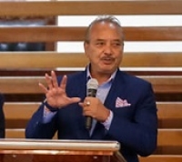 Vise Primeiru Ministru no Ministru Turizmu Ambiente no mós Ministru Asuntus Ekonomikus no Dezenvolvimentu, Francisco Kalbuadi Lay, hato'o nia diskursu iha ambitu serimonia despedida no handover MTCI, Iha CCD, Kaikoli (03/07). Foto:INDEPENDENTE.