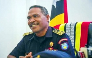 Komandante Jerál PNTL, Komisariu Faustino da Costa.