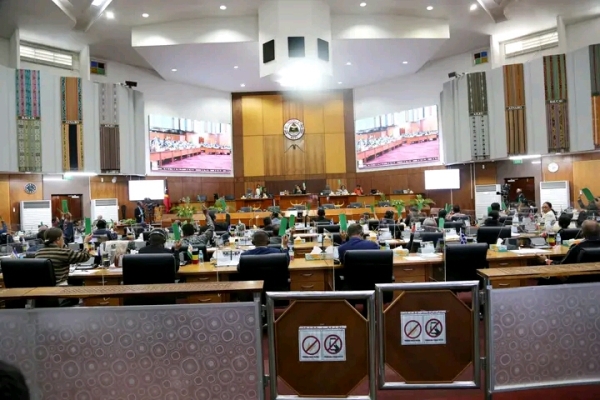 Deputadus PN Halo Votasaun ba revogasaun LPMV iha Final Global. Foto ID-TV