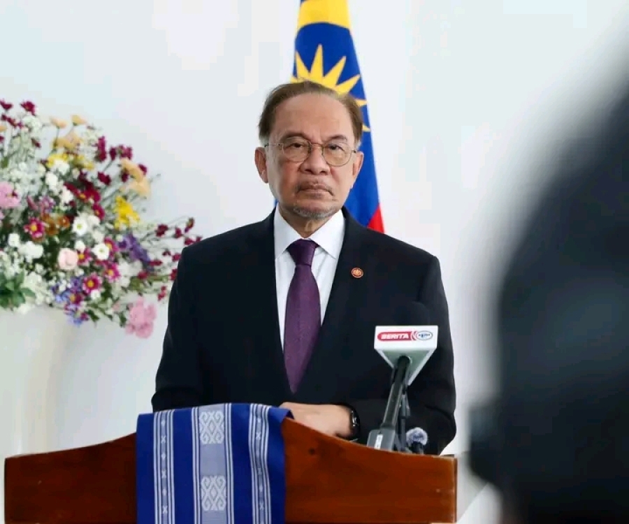 PM Malázia Anwar Ibrahim hato’o sentidu kondolénsia ba familia Eis Prezidente Repúblika “Lú Olo”