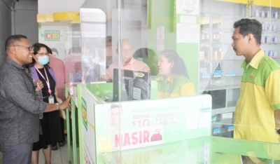 Gabinete Inspesaun Auditoria Saude, Ministériu Saude, halo inpesaun surpreza ba klinika privadu K24, iha area Komera, Dili, Kuarta (28/02). FOTO: INDEPENDENTE/Domingos Gomes.