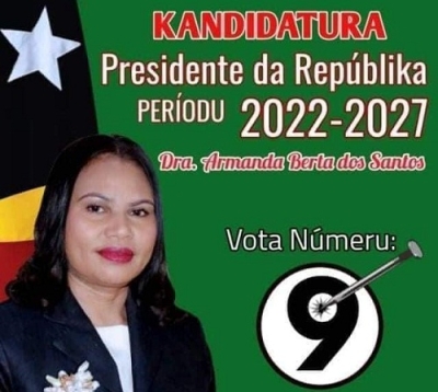 Kandidatu Prezidente Repúblika husi Partidu Kmanek Haburas Unidade Nasionál Timor Oan (KHUNTO) ho númeru Sorteiu 9, Armanda Berta dos Santos.